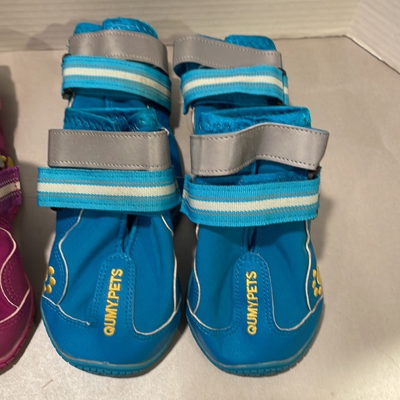 Qumy Pets shoes (2 sets) - Picture 2 of 15